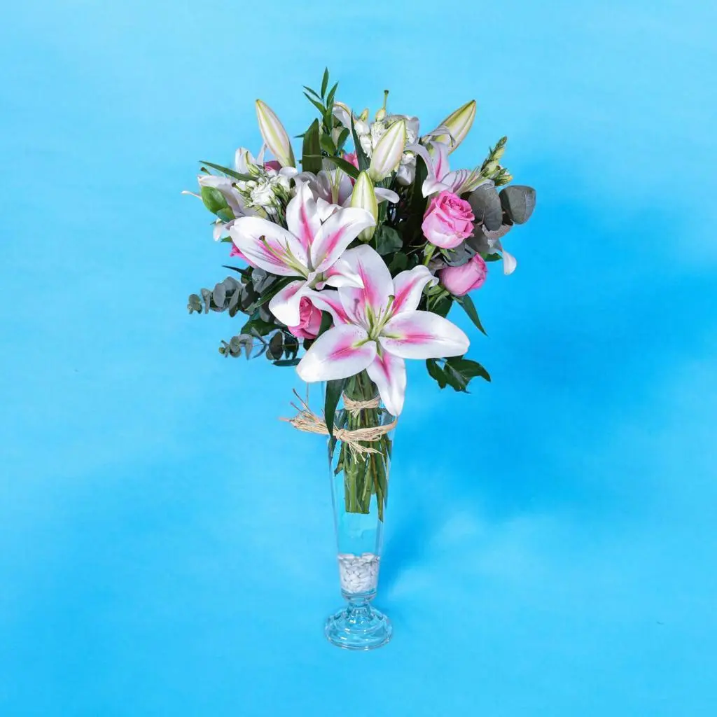 Luxurious Hotel Vase 0018